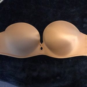 Nude strapless push up bra